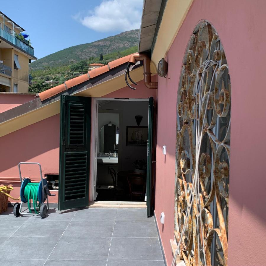 La Trabacca, Attico Nel Pieno Centro Di Levanto Exterior photo